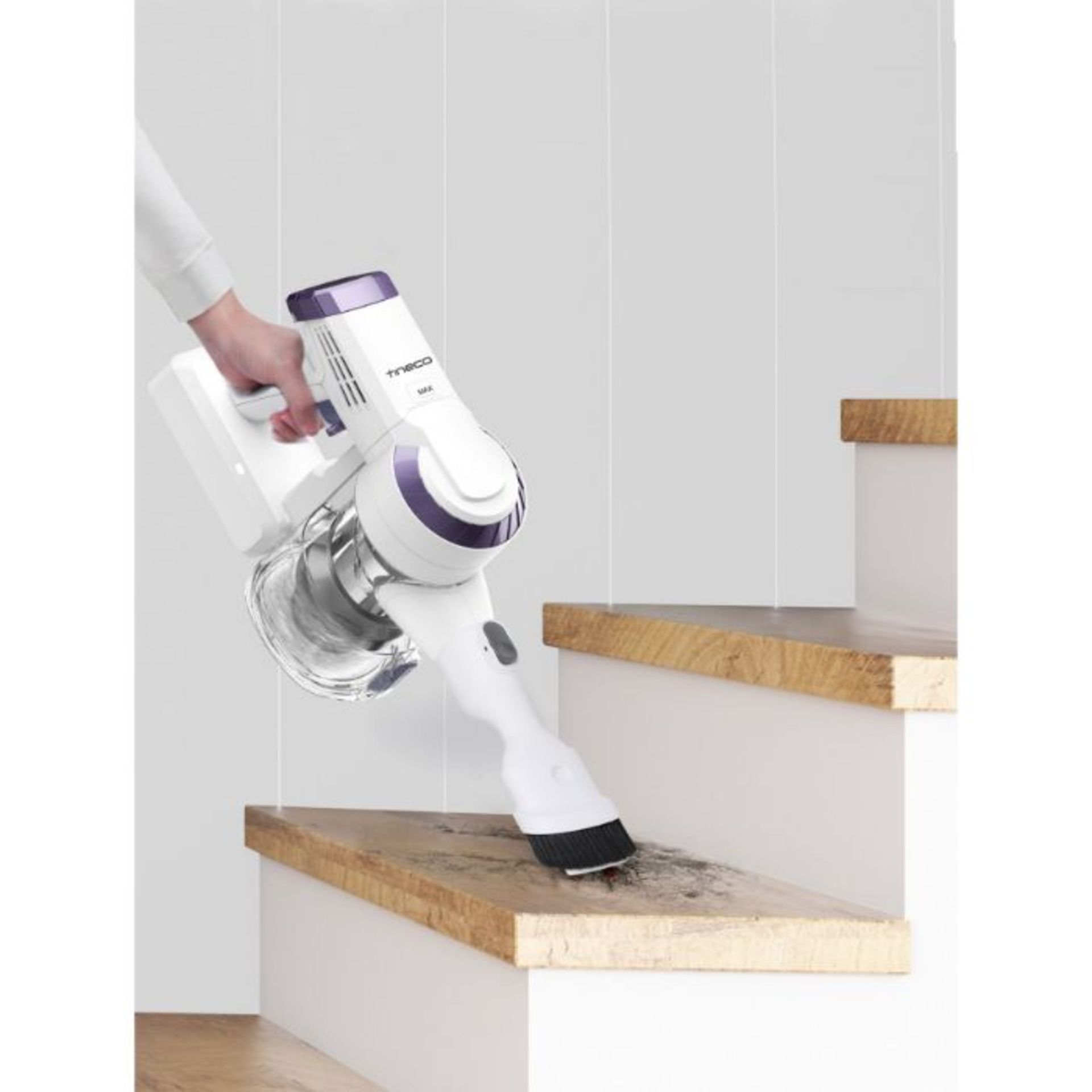 Tineco A10-D Cordless Stick Vacuum Cleaner RRP £94.40 SKU ASD-AP-50143700-B PID ASD-AP2820 - Image 6 of 9