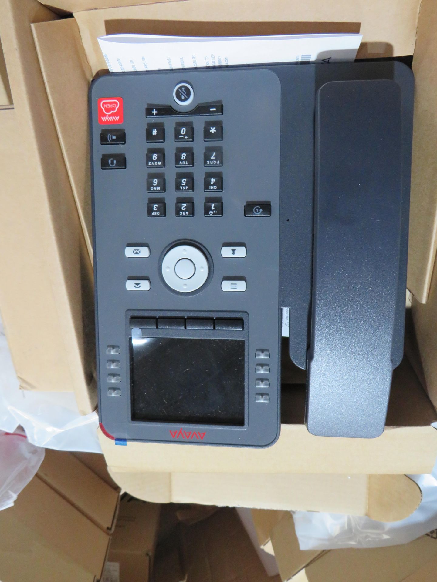 Avaya  8-Line J179 IP Phone3.5" (diagonal), 320 x 240 pixel colour display in original packaging RRP