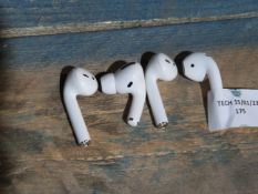 4x Loose Apple air pod earphones, all unchecked and without case, only 2 make a pair