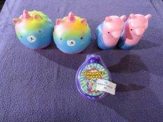 4x Squeezie Toys - No Packaging. 1x Whoopee Putty - Unused.