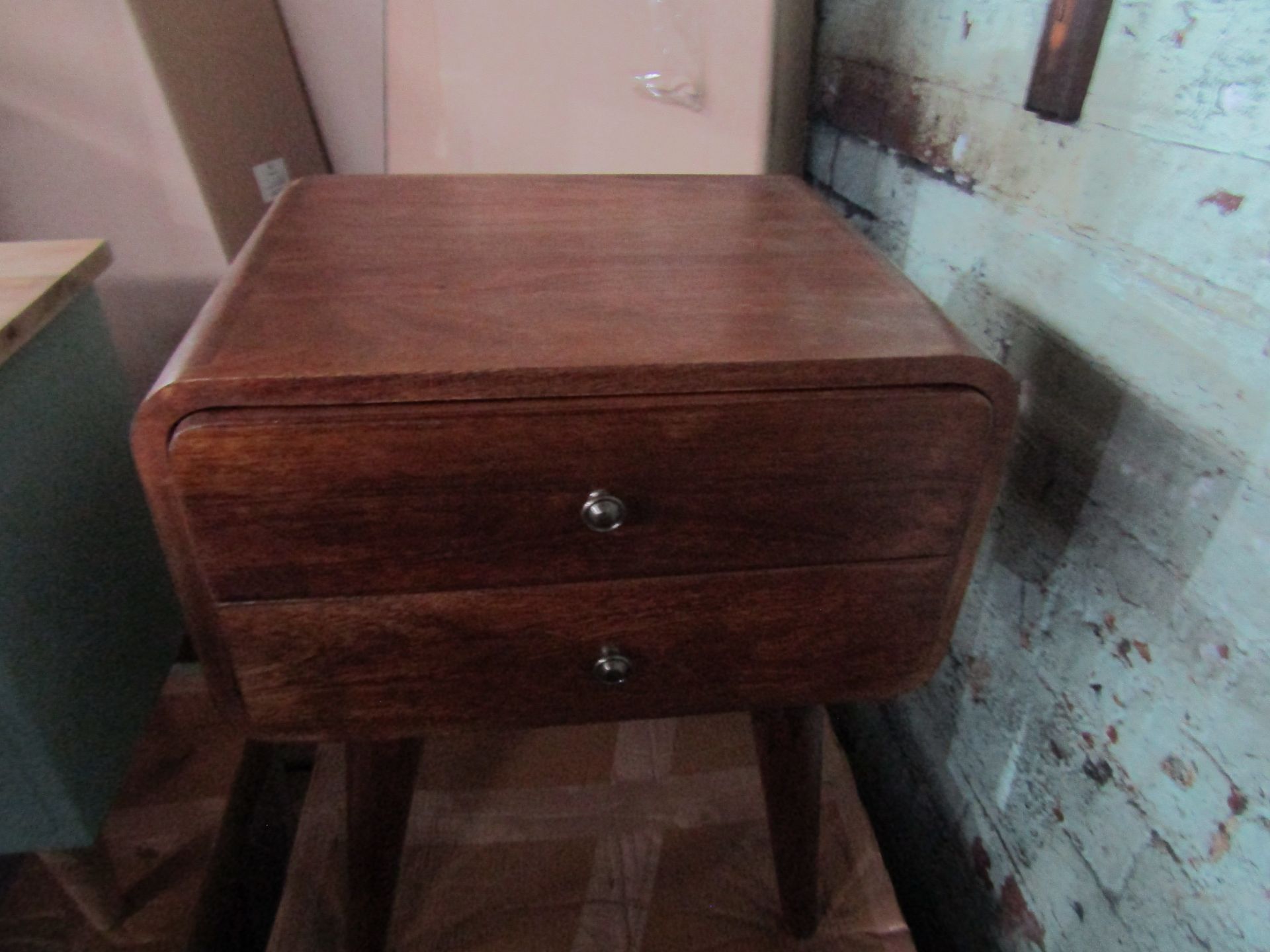 Fishe and Lilly Curved Walnut Mid Century Modern Chest of Drawers RRP Â£479.99 Stunning mid-