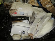 1x Pallet Containing Approx 10+ Items Being Bathroom Stock - May Be Loose With No Packaging Or