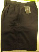 1 X Pair of Nike Golf Shorts Black Size 30-32 New With Tags