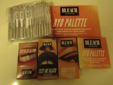 10 X Items Being 1 Large Build Your Own Palette 1 X Small Build Your Own Palette1 X PK of 50 Lip
