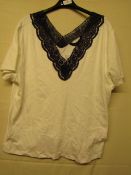 Kaleidoscope Top Cream/Navy Size 22 Unworn Sample