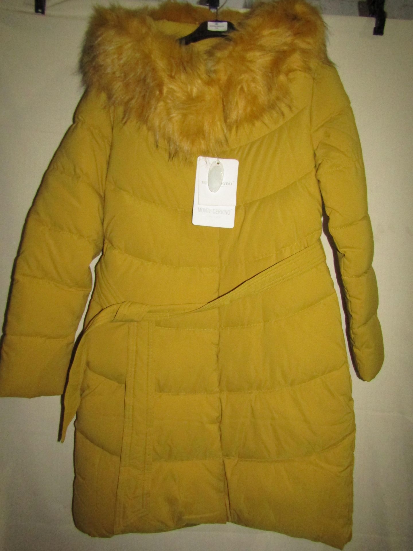 NO VAT!.Monte Cervino Collection Padded Winter Coat Mustard Colour ( Hooded ) Size EU L New With
