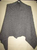 1 X Knitted Poncho"s Grey One Size New & Packaged