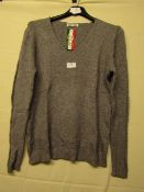Nouva Moda Jumper Grey Approx Size M New & Packaged