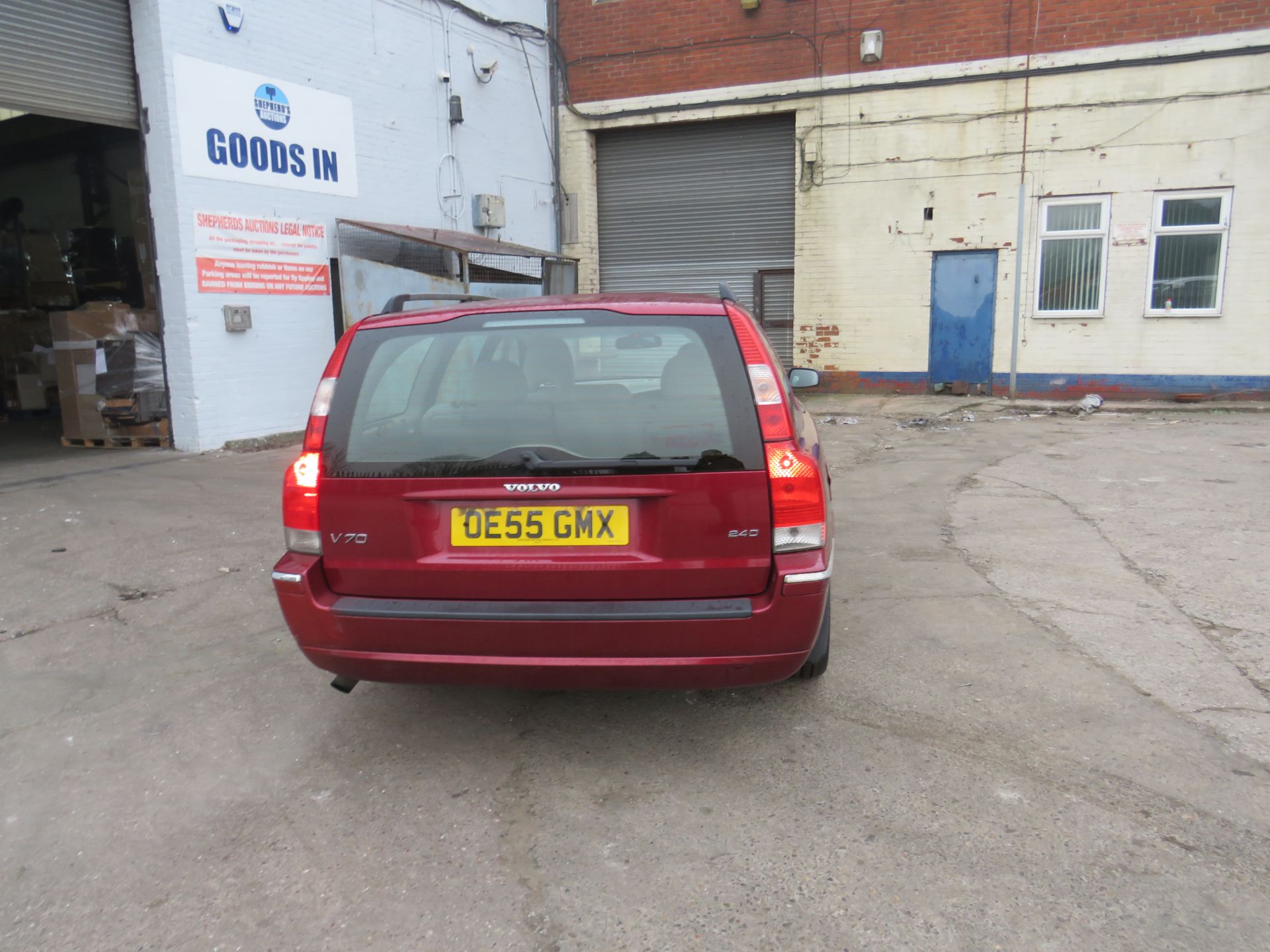 2005 Volvo V70 SE Auto 2.4D,? 170,167miles, MOT until 30/03/2023, the only advisory on the last - Image 6 of 17