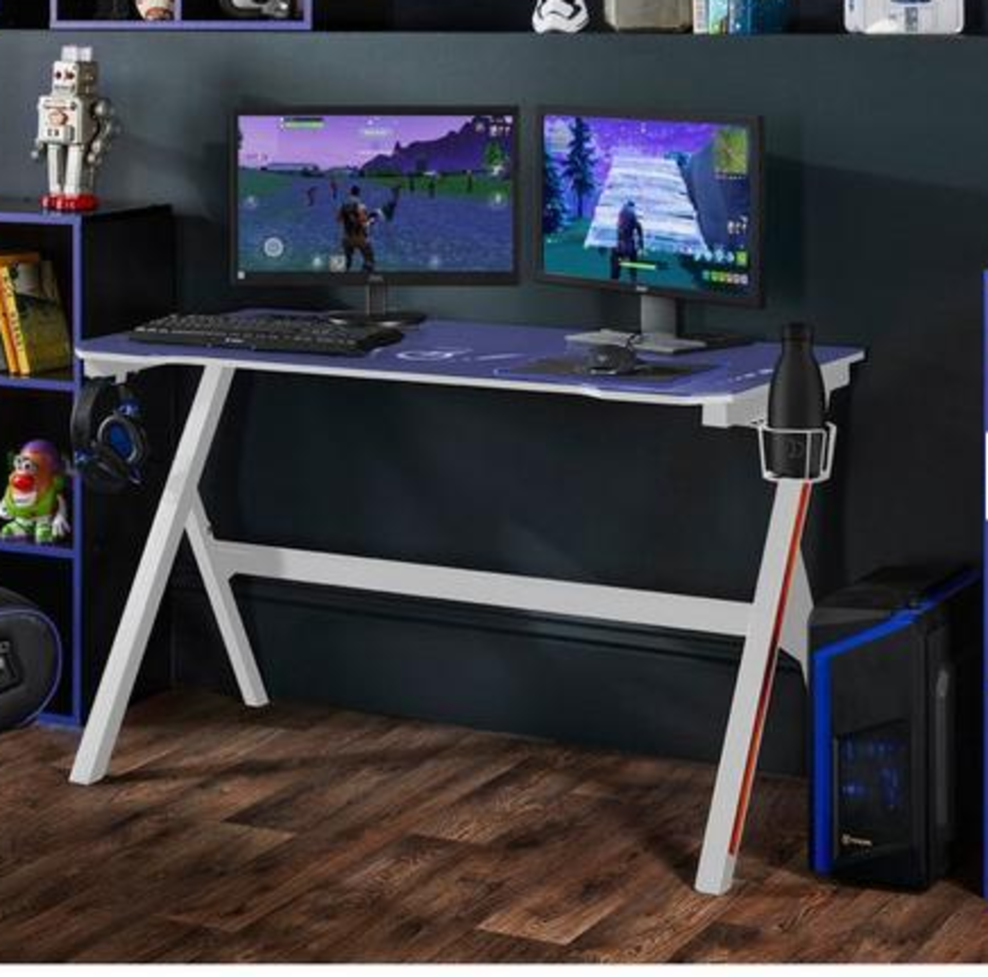 Lloyd Pascal Velar Gaming Desk with Tempered Glass White and Blue RRP œ299.00 Lloyd Pascal Velar - Image 3 of 3