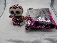 1x Small Sequin Cushion - No Packaging. 1x Sequin Owl Toy - No Packaging.