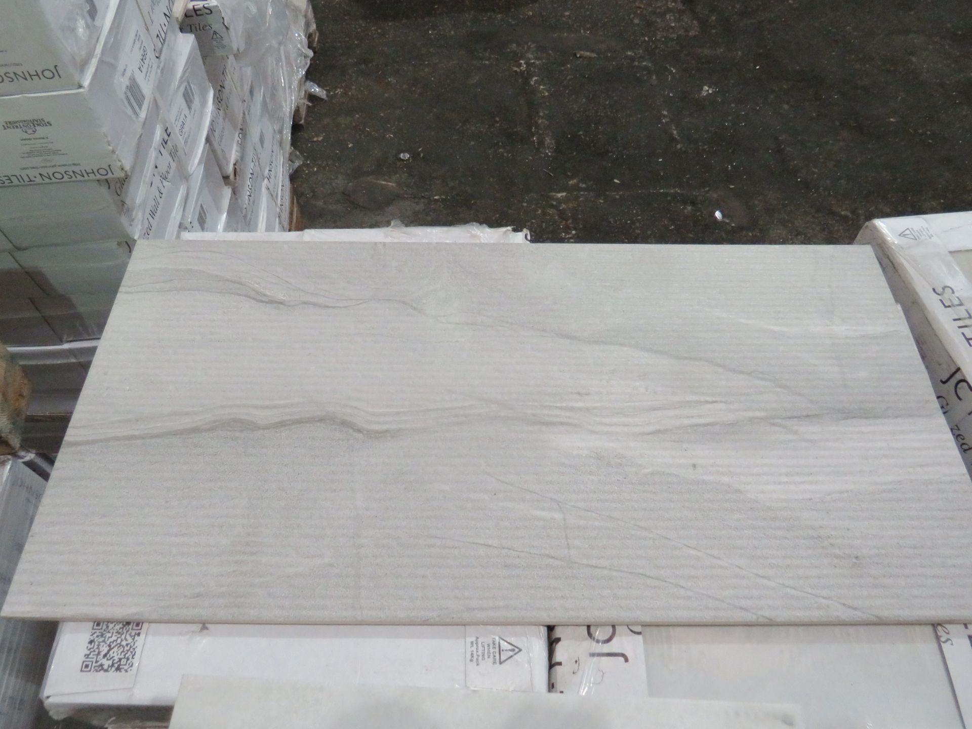 A pallet of 40x packs of 5 Johnsons 600x300mm Haven Slate decor textured wall and floor tiles , new, - Image 2 of 2