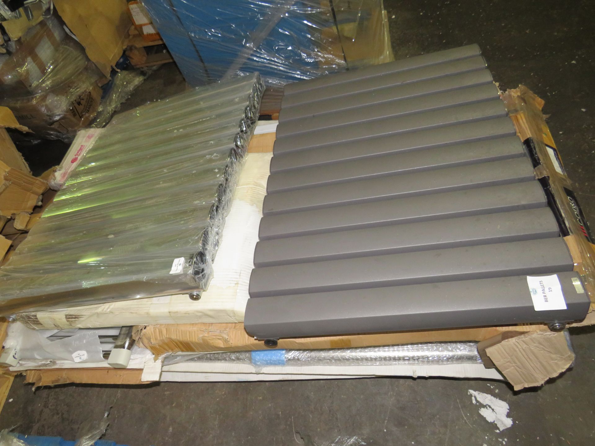 1x Pallet Containing Approx 8 Radiators - All May Be Damaged Or Have Defects - Packaging May Not - Image 2 of 2