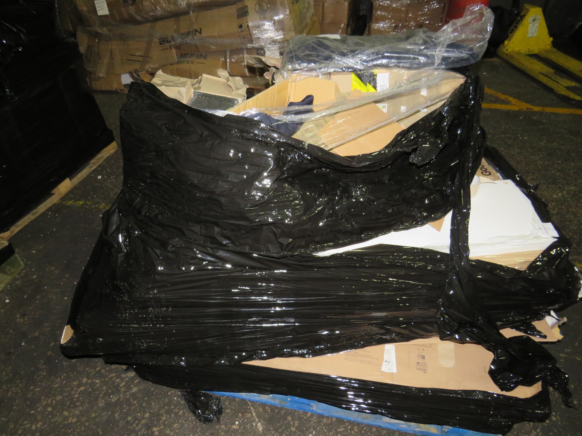 1X PALLET CONTAINING APPROX 20+ ASSORTED ITEMS FROM B&Q - All Unchecked. Viewing Before Bidding