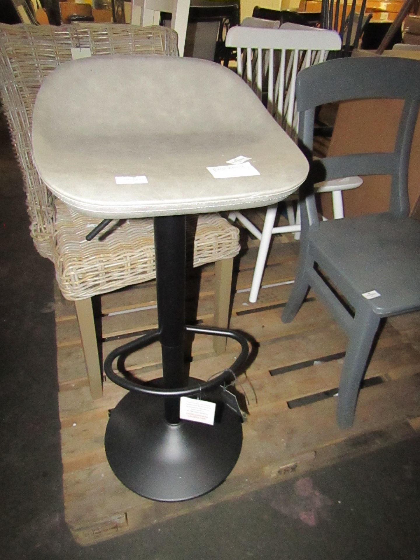 Cox & Cox Faux Leather Counter Stool Grey RRP ¶œ150.00 SKU 1227411 (PLT 3RD AVE PALLET 88)