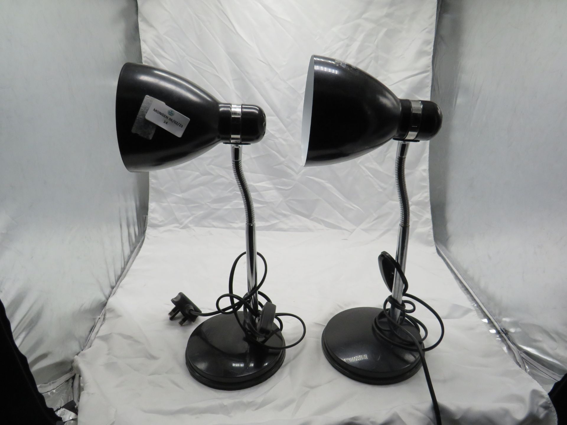 2x Adjustable Flexible Black Desk Lamps - May Have Makes Present, No Packaging.