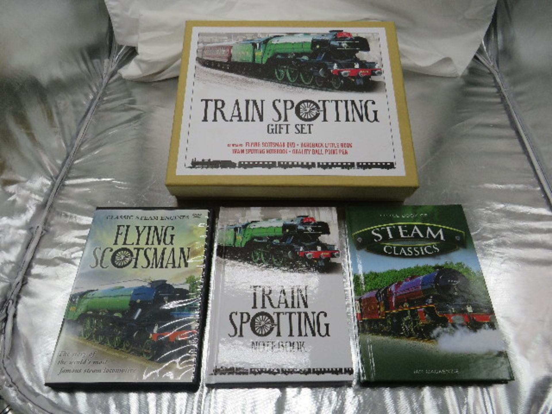 10x Trainspotting - 4-Piece Gift Set ( Flying Scotsman DVD / Hardback Little Book / Trainspotting