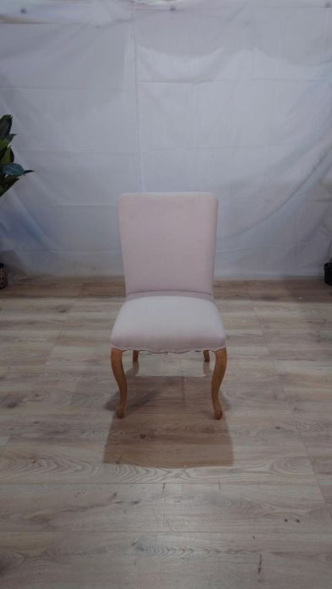 Cotswold Company Camille Limewash Oak Stone Linen Dining Chair RRP ?275.00 Complementing the Camille - Image 7 of 9