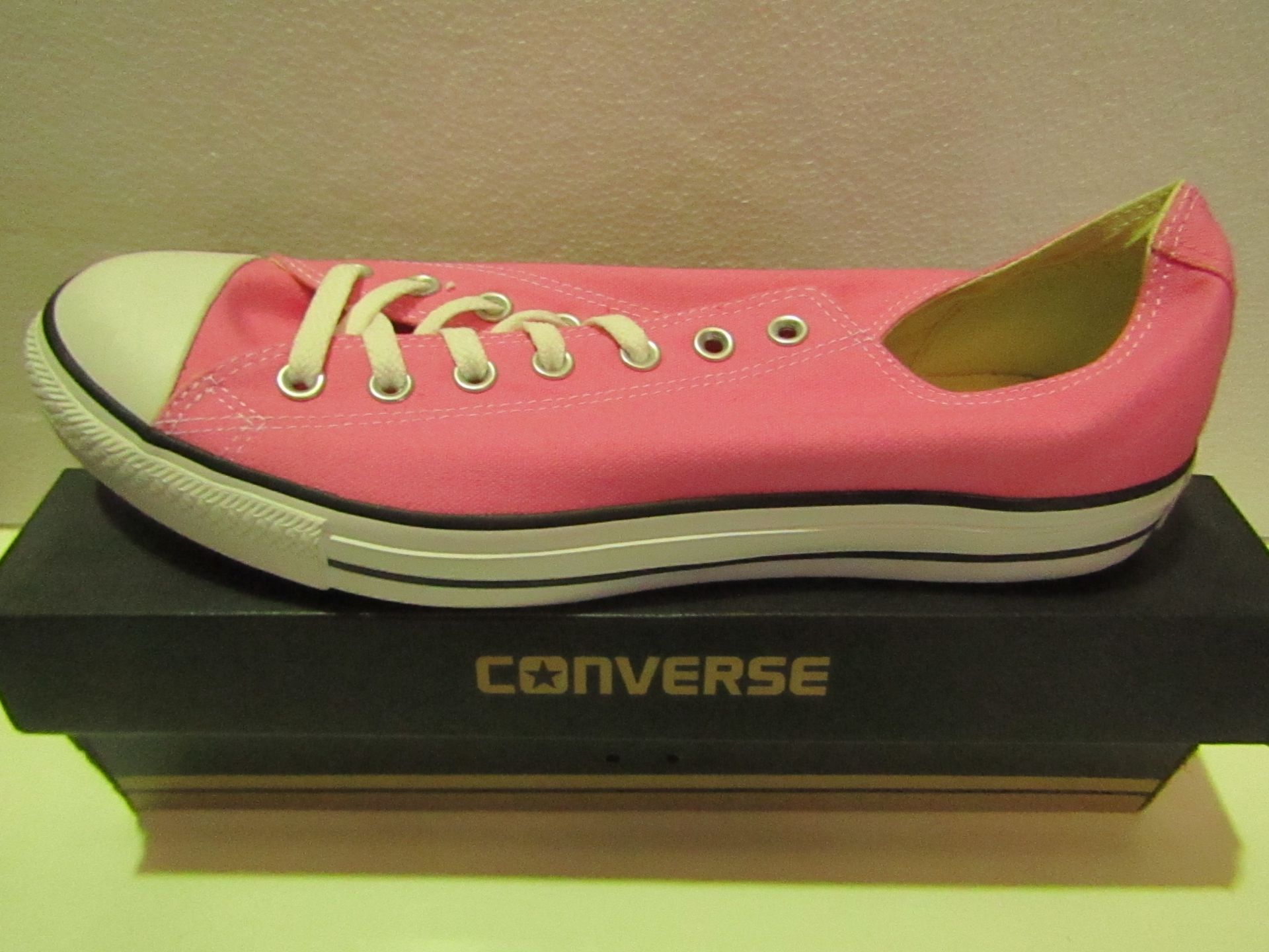 Converse All Star Pink Canvas Trainer size UK 12 new & boxed see image for design