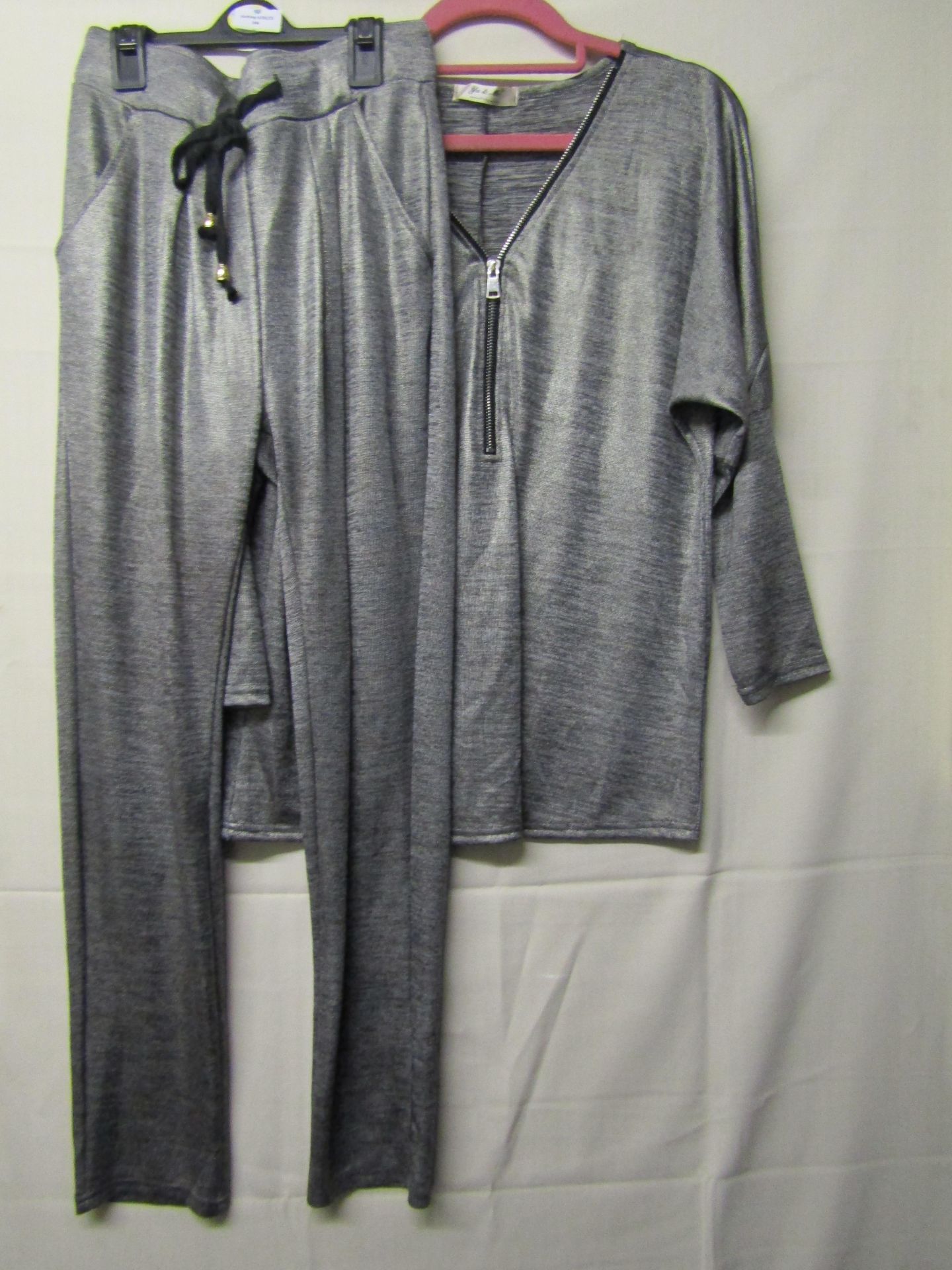 Yu & Me Top & Bottoms Grey Size S/M New No Tags