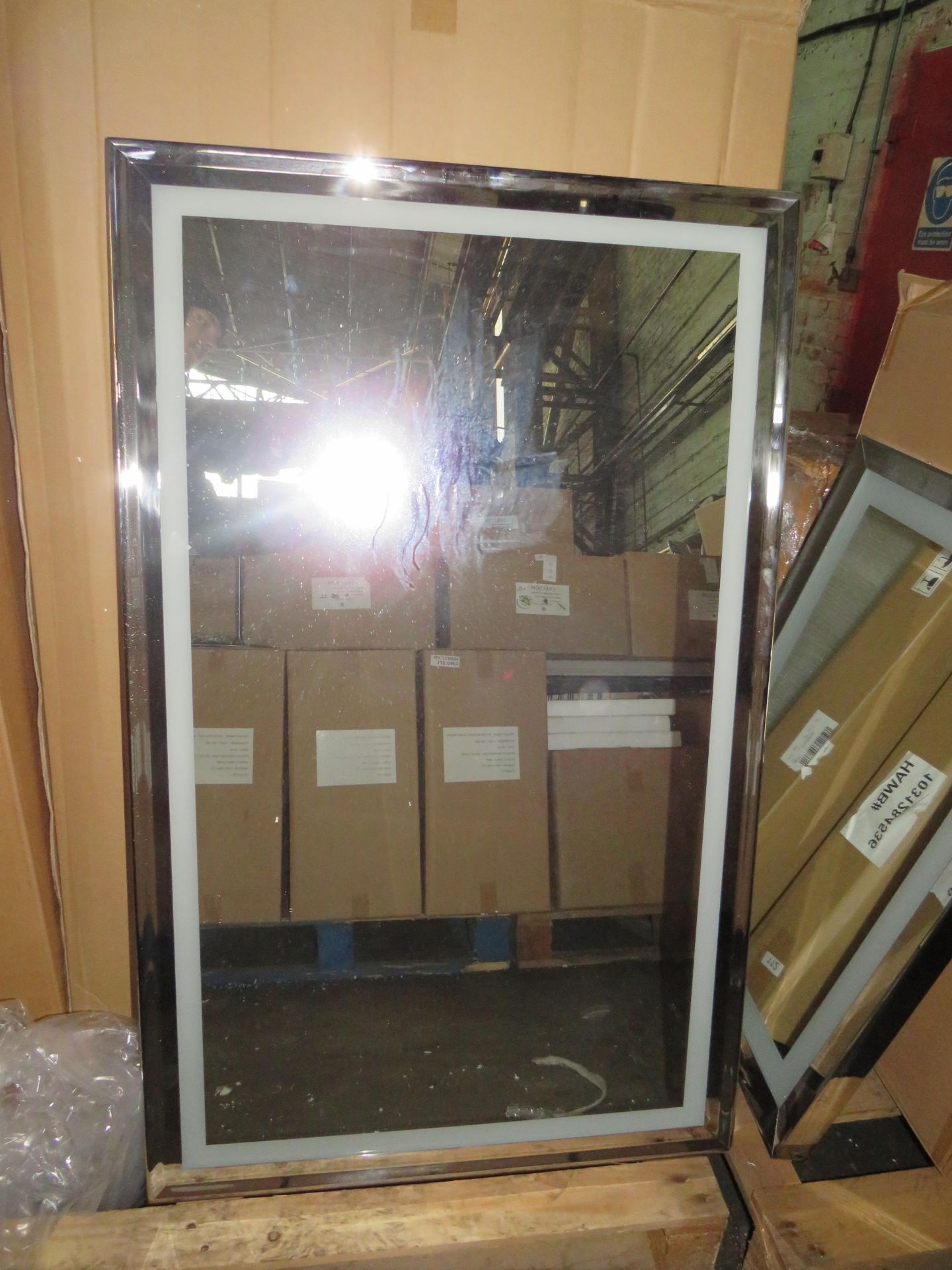 Chelsom - Bathroom Rectangular LED Illuminated Mirror ( BW/18/LED/18252-SW30 ) - New & Boxed.