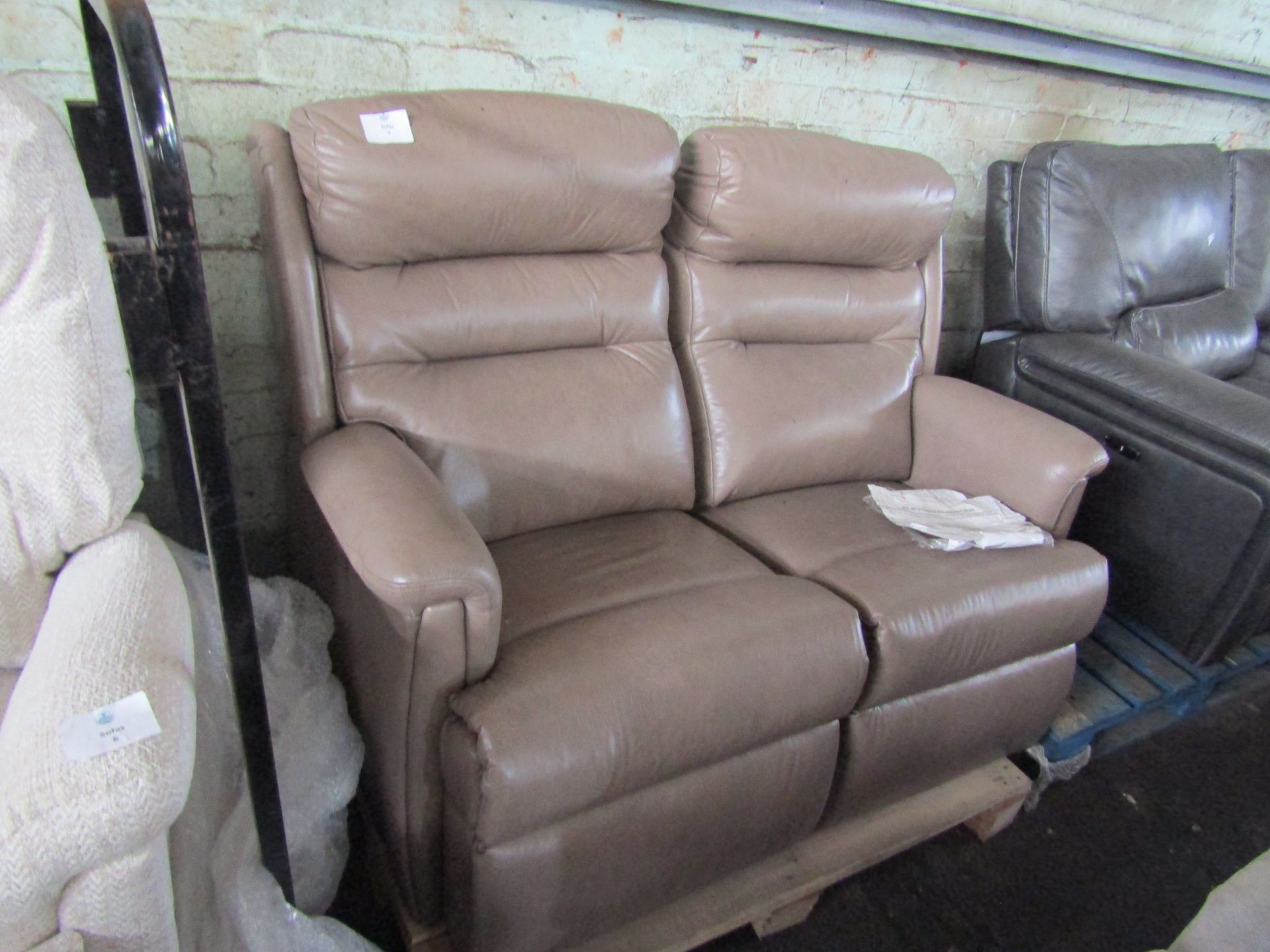 HSL Ripley 2 Seater Sofa Arizona Mushroom Leather RRP œ2600.00 SKU HSL-AP-FT010297855203LEA4-BC40