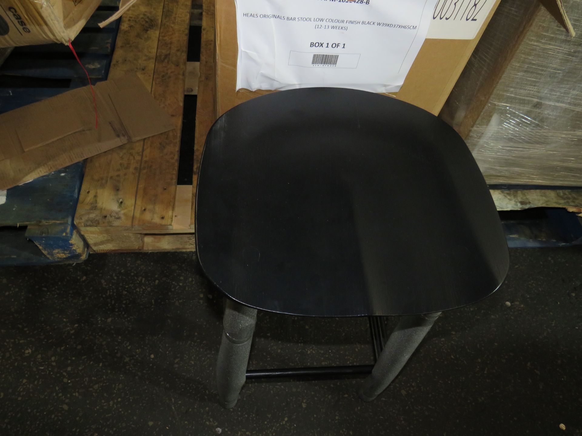 Heals Originals Bar Stool Low Colour Finish Black w39xd37xh65cm (12-13 weeks) RRP 310 GBP - Image 2 of 2