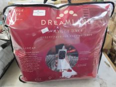 Dreamland - Hygge Days Luxury Faux Fur Electric Heated Throw - Size Unknown - Untested & Packaged.