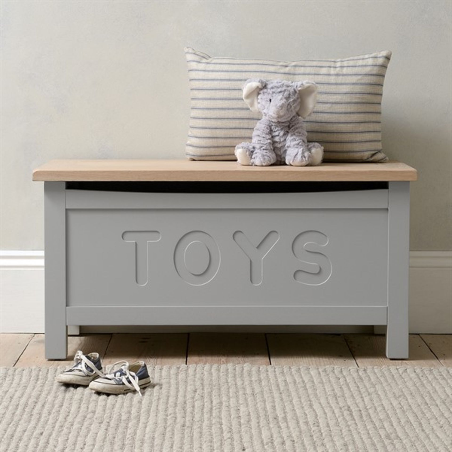 Cotswold Company Chester Dove Grey Toy Box RRP 225.00