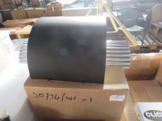 Chelsom - Wall Light - See Image For Design - Good Condition & Boxed.