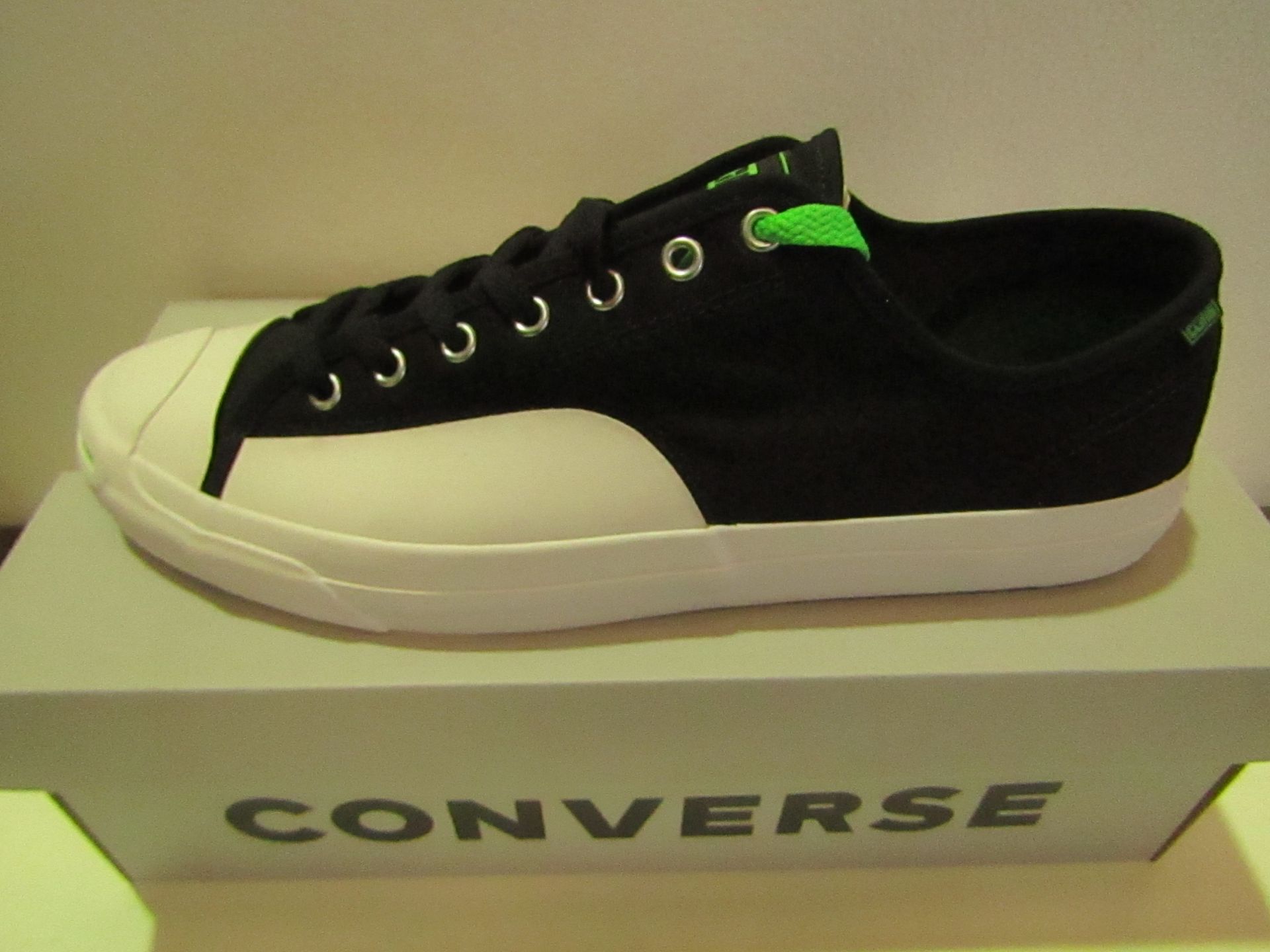 Converse Cons? Black/Acid Green Canvas Trainer size UK12 new & boxed see image for design