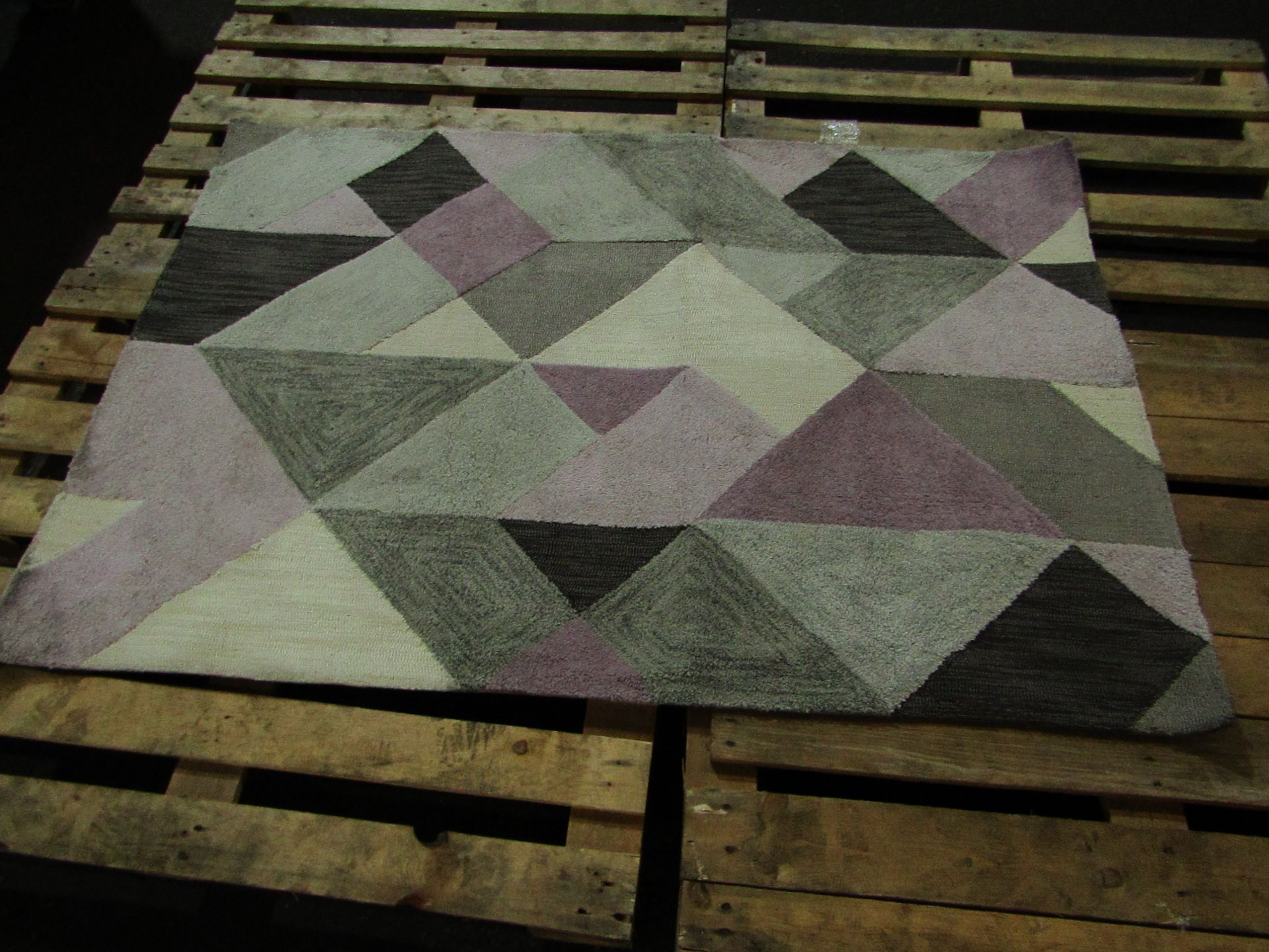 Isla Rug Rectangle Rug mulit coloured mauve 120X170cm OLIVE RRP ??55.00Isla Rug Luxe style Made from - Image 2 of 2