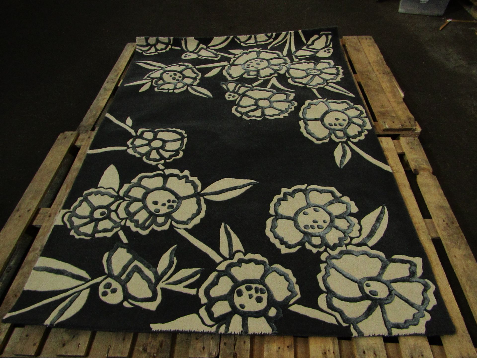 Fleur Floral Mix Rectangle Rug Blue 160X230cm BLUE RRP ??259.00We've gone for delicate florals