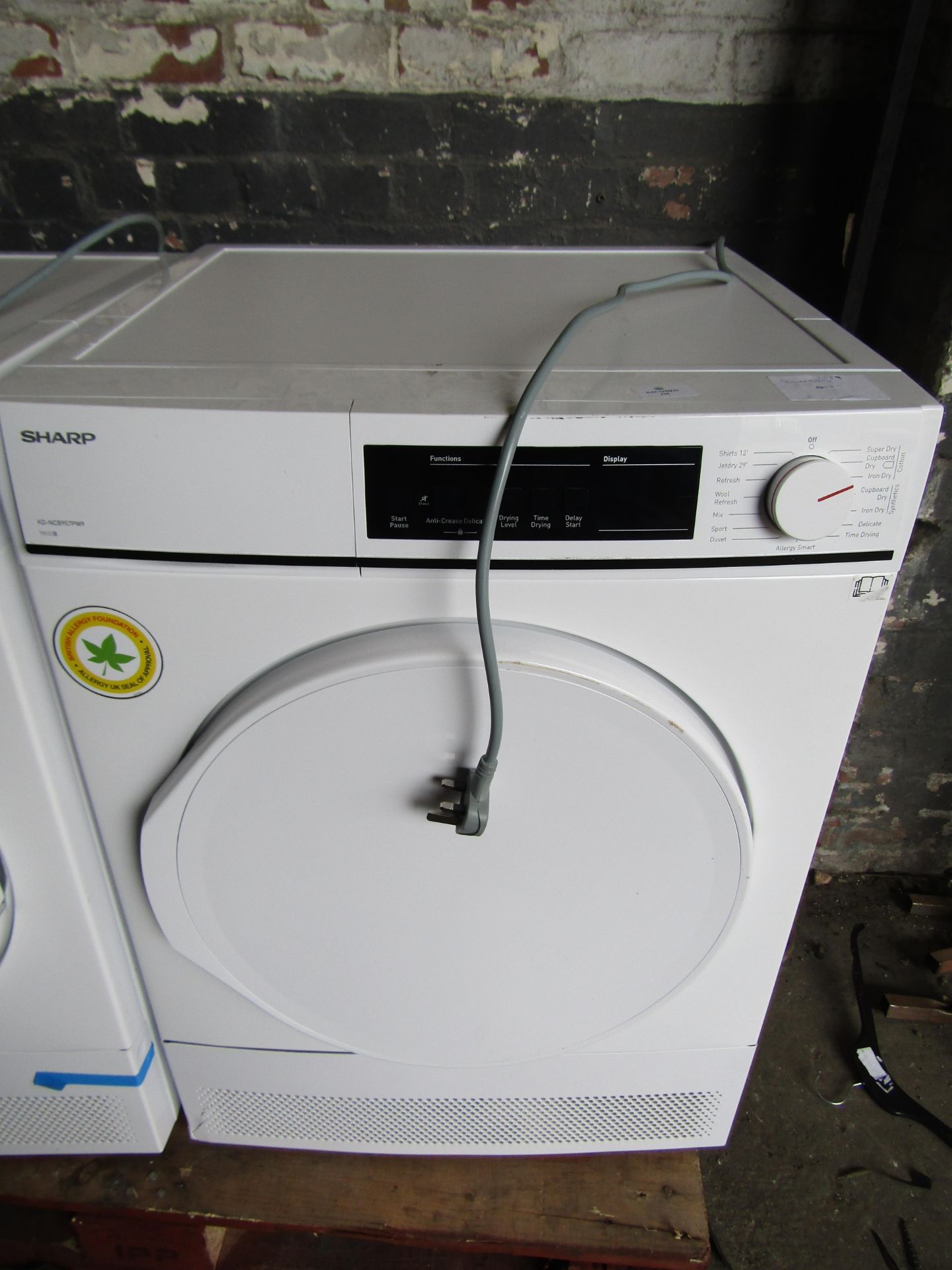 Sharp condenser dryer, it powers on but the control panel appears to be faulty as non of the buttoms