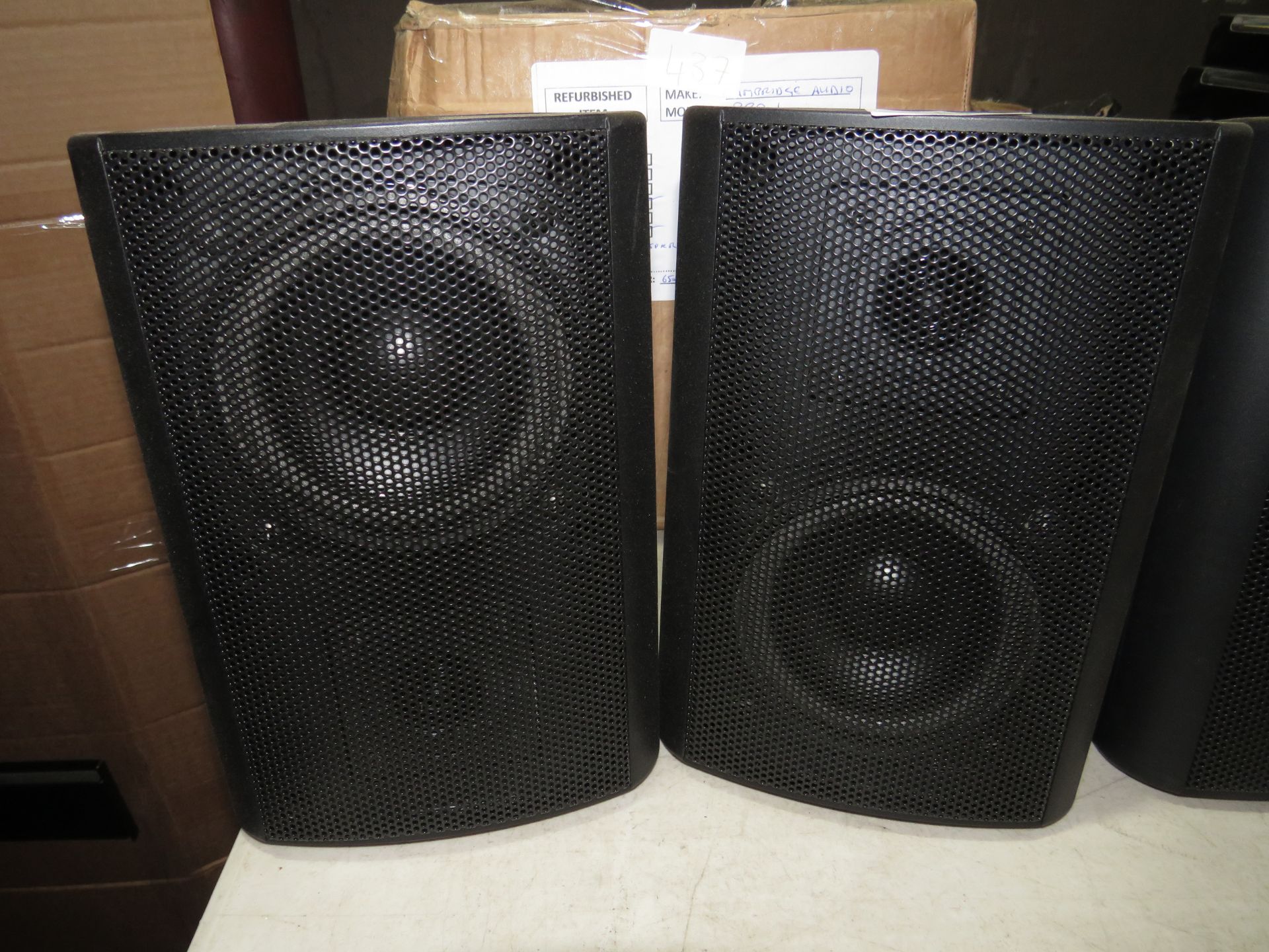 Cambridge Pro 1 Blk wall speakers, unchecked in non original box, with wall brackets, PLU??303640