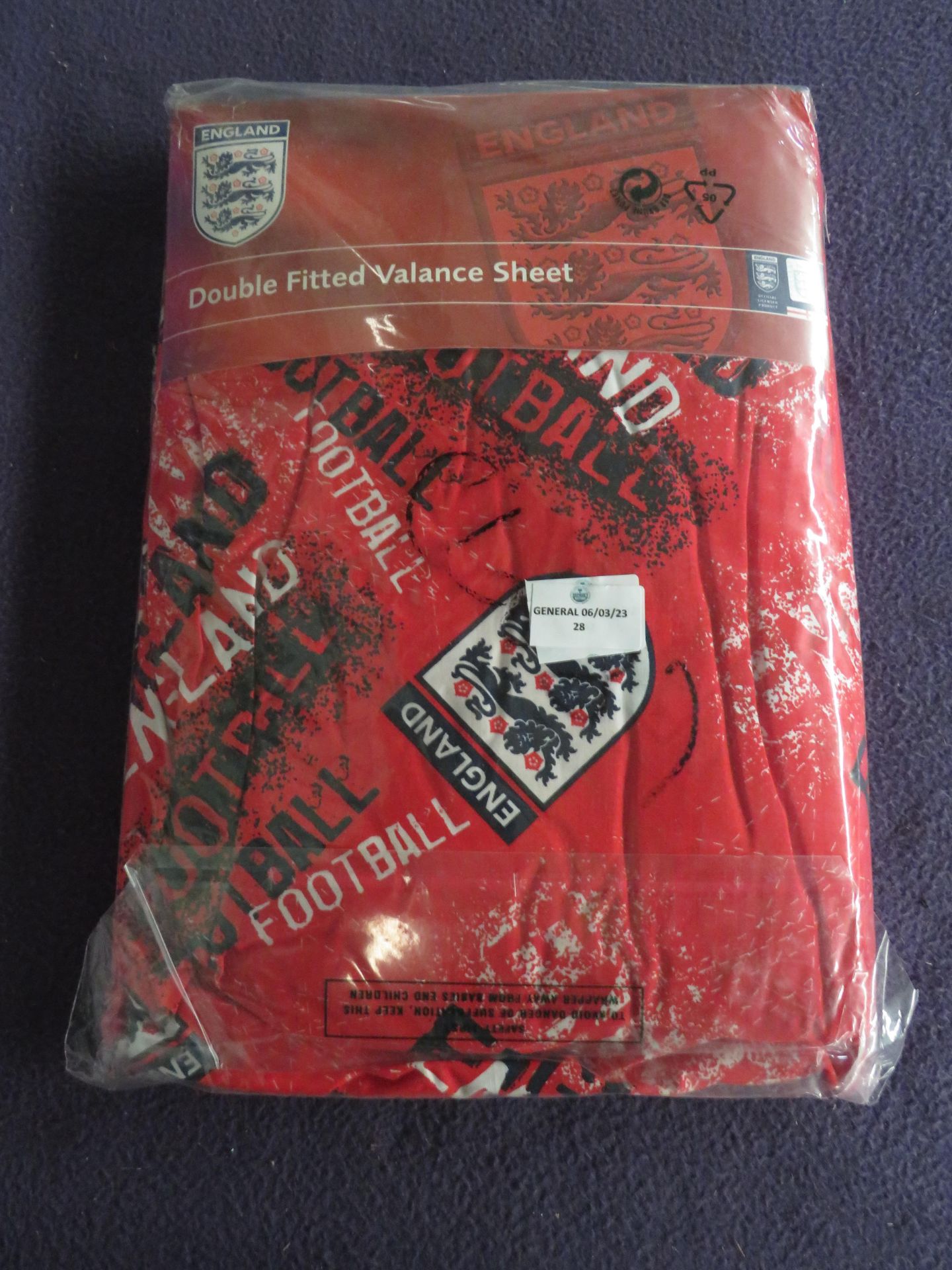 7x England Branded - Double Fitted Valance Sheet - Unused & Packaged.