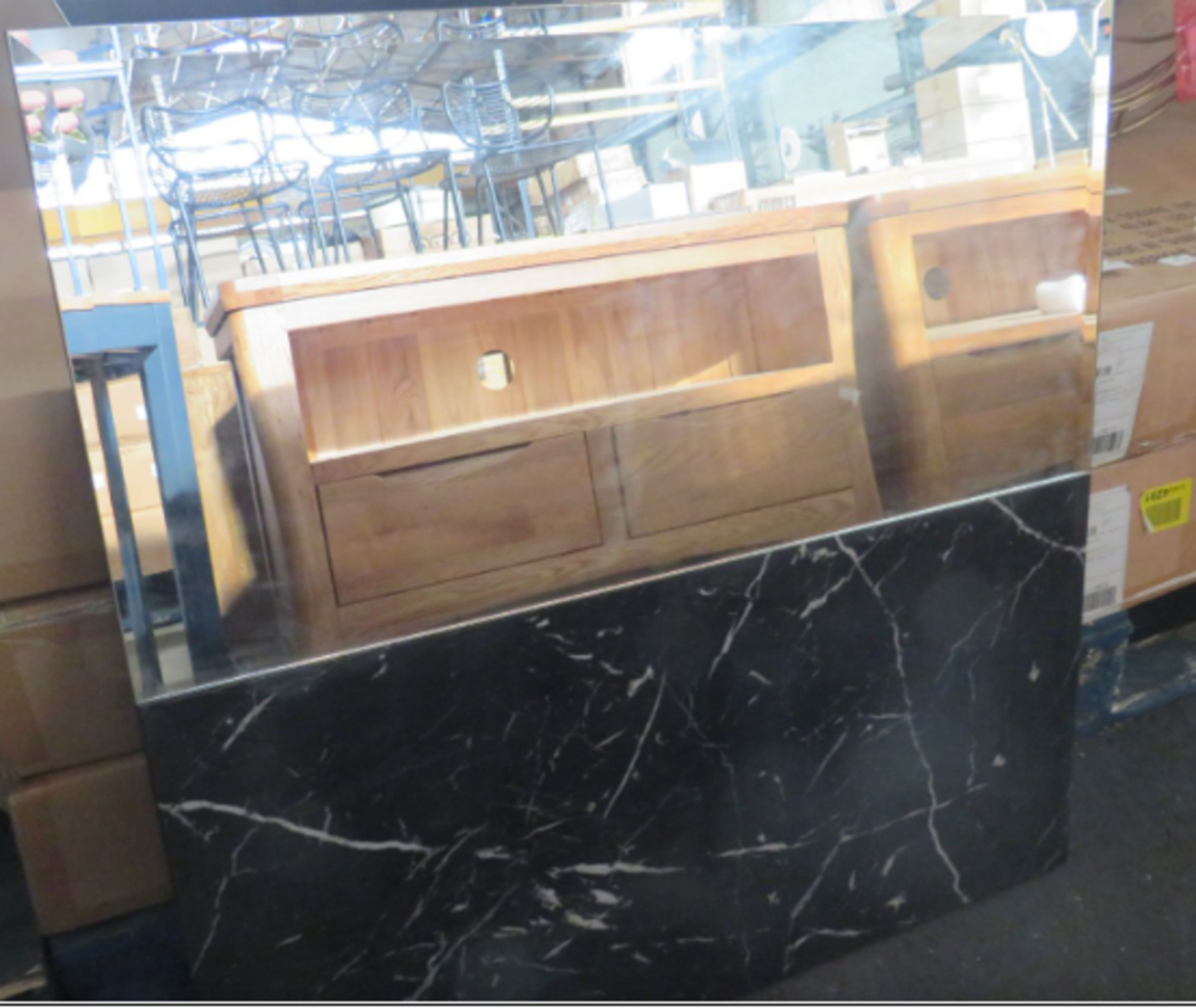 Mixed Lot of 5 x New SEI Furniture overstock Includes: SEI Furniture Decorative Mirror RRP £137.99 - Image 2 of 5