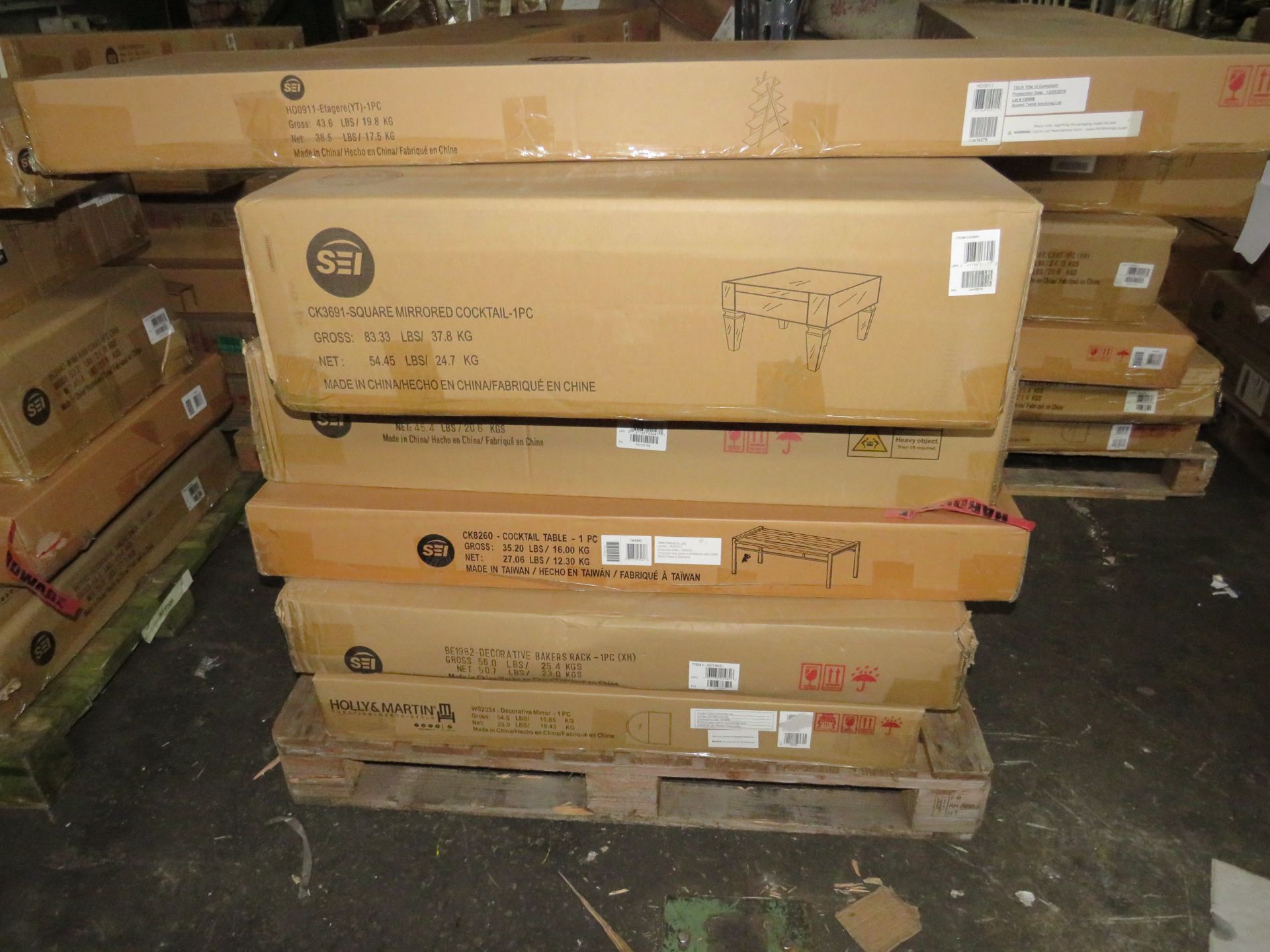 Mixed Lot of 6 x New SEI Furniture overstock - Total RRP approx 939.94 Includes: SEI Furniture
