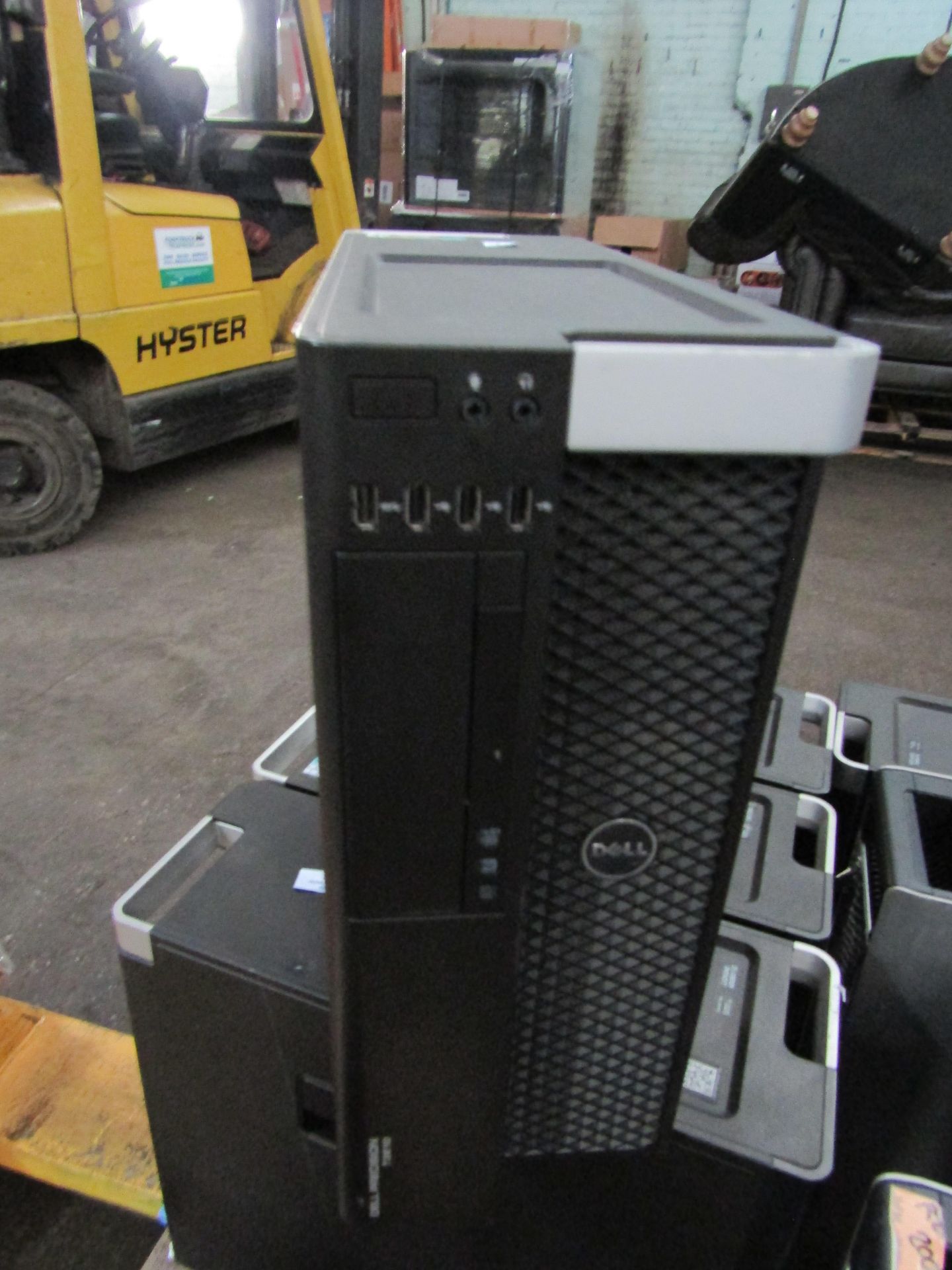 Dell precision T3610 Pc with keyboard, this has been removed from a business which has recently