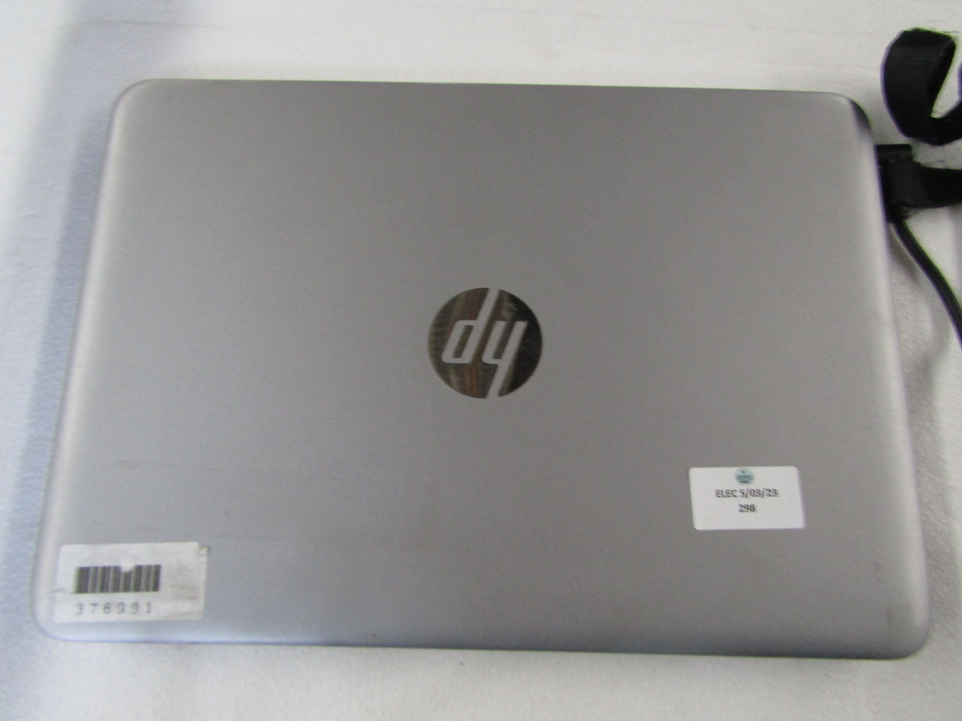 HP Elitebook 820 G3 core i5-6200U processor, 256gb disc and 8Gb ram, powers on and goes through to - Image 2 of 2