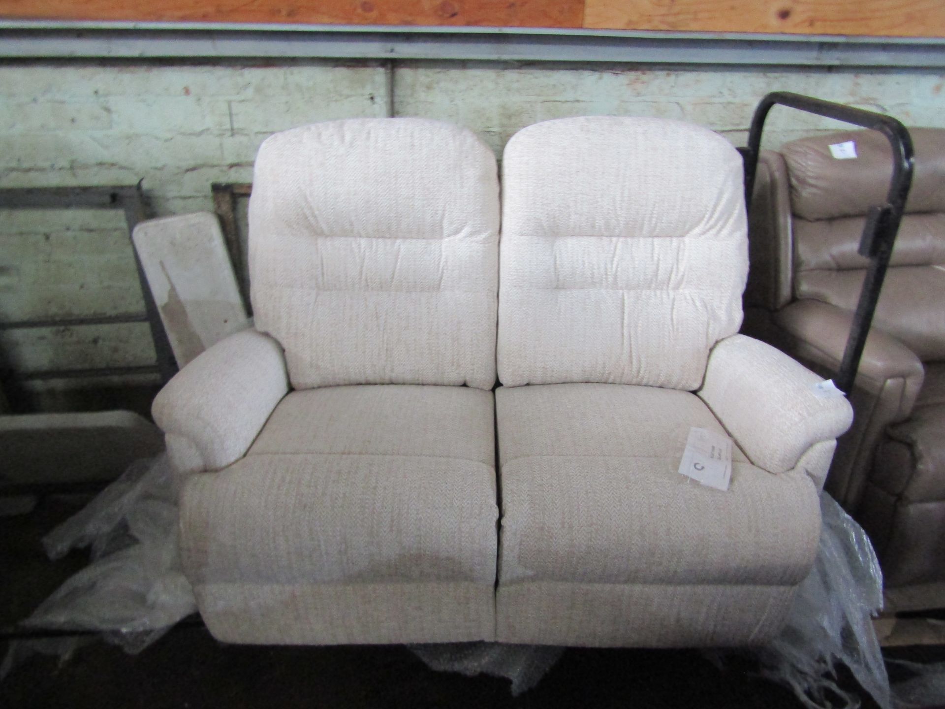 HSL Penrith Super Petite 2 Seater Catch Sofa Canillo Ivory RRP ?1360.00HSL-AP This product has