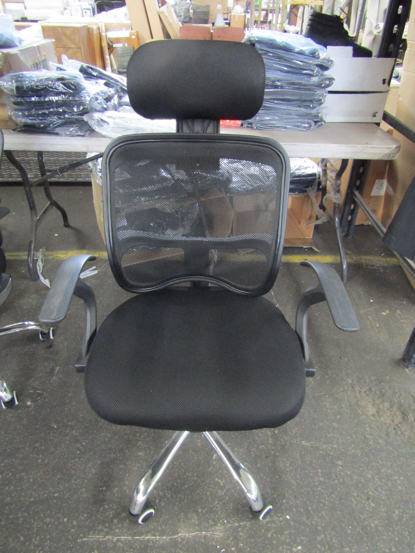 Ergonomic Mesh Office Chair With Chrome Base & Head Rest - Good Condition.