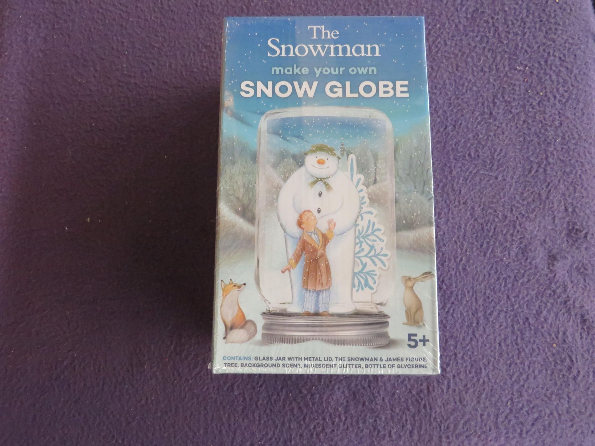 12x The Snowman - Make Your Own Snowglobe - New & Boxed.