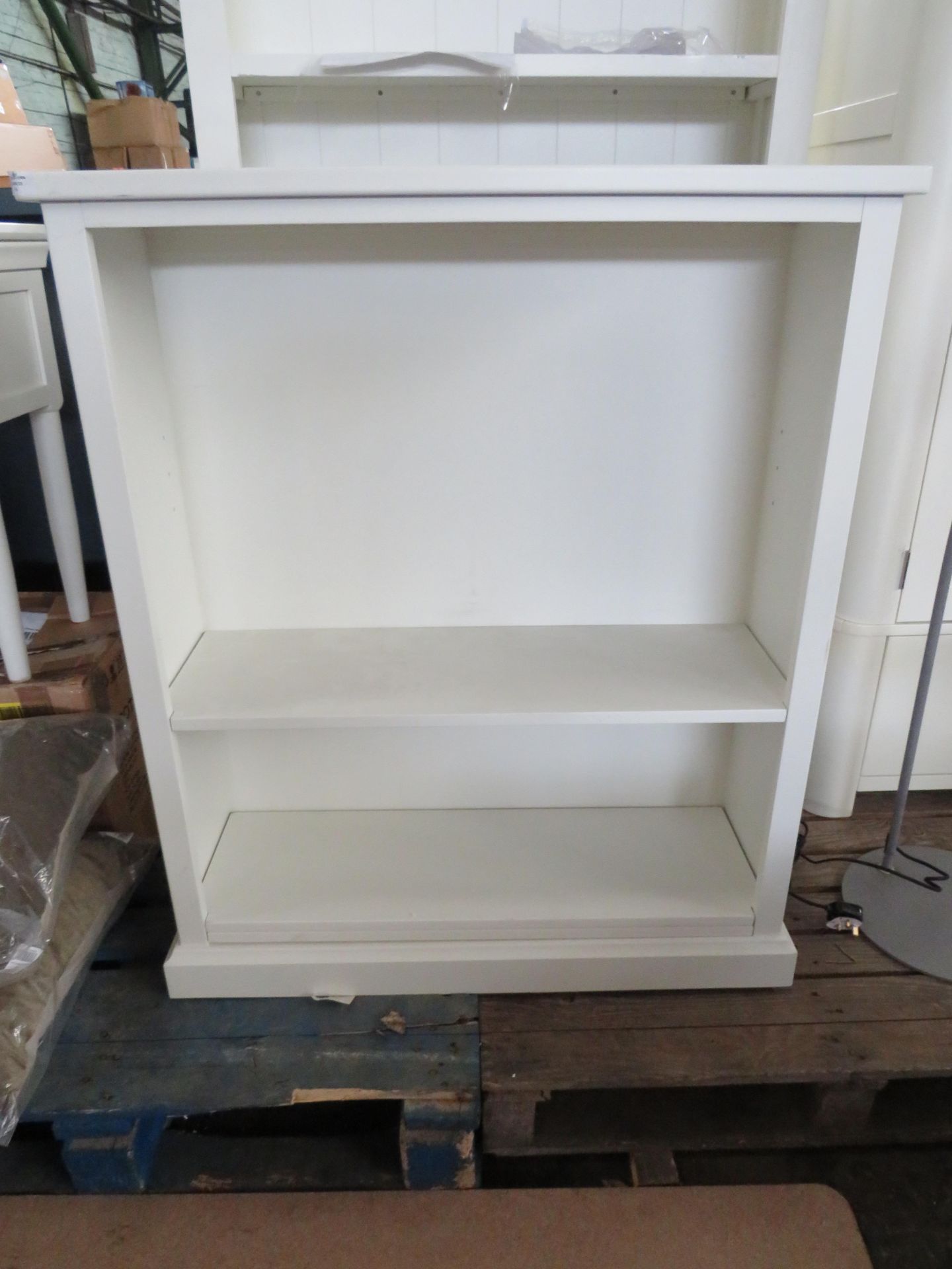 Cotswold Company Littleton Warm White Small Bookcase RRP 225.00 A practical and handy