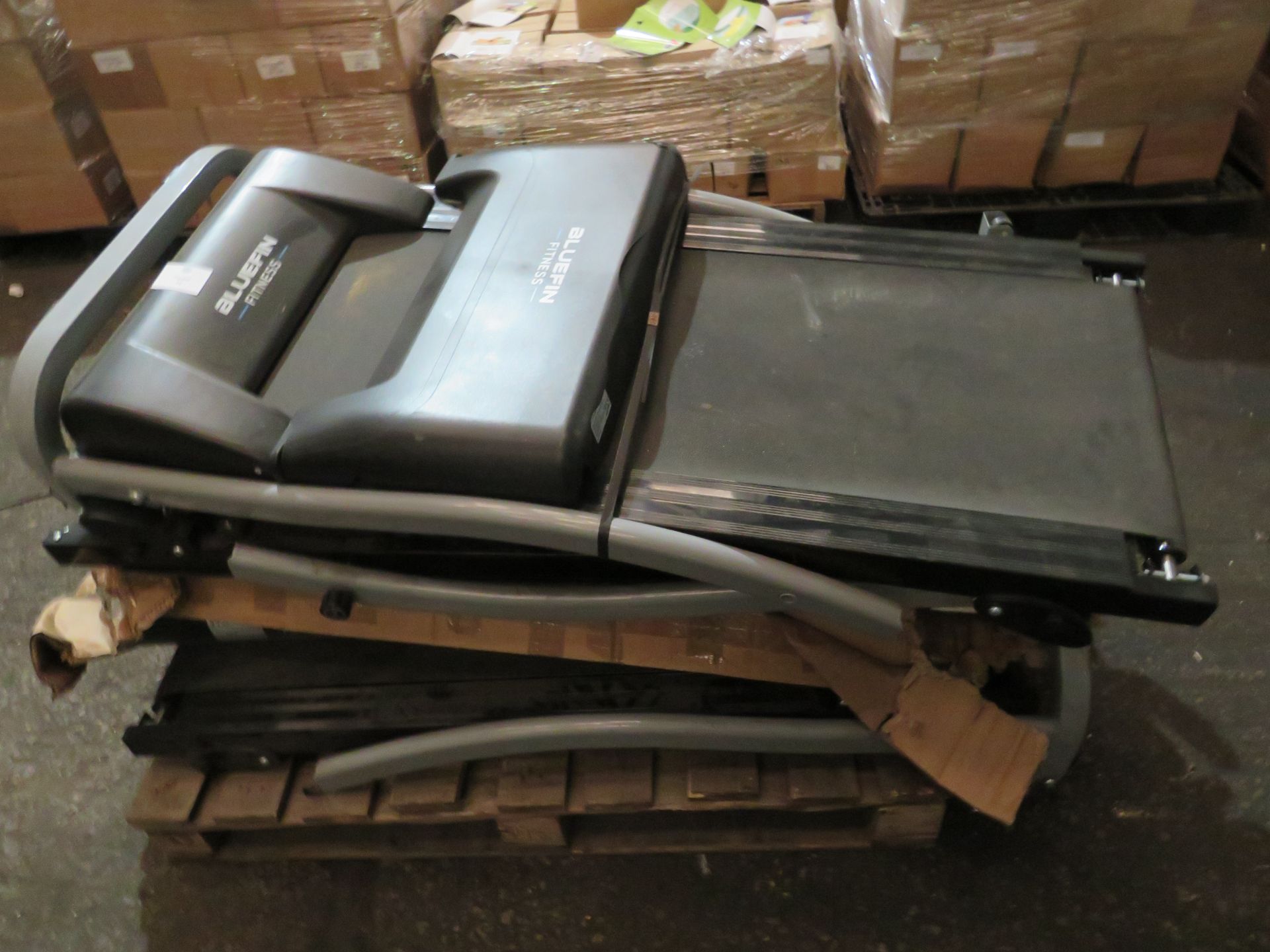 4x BLUEFIN KICK 2.0 TREADMILLS - RRP ?429.00 each when new and complete. This lot of branded