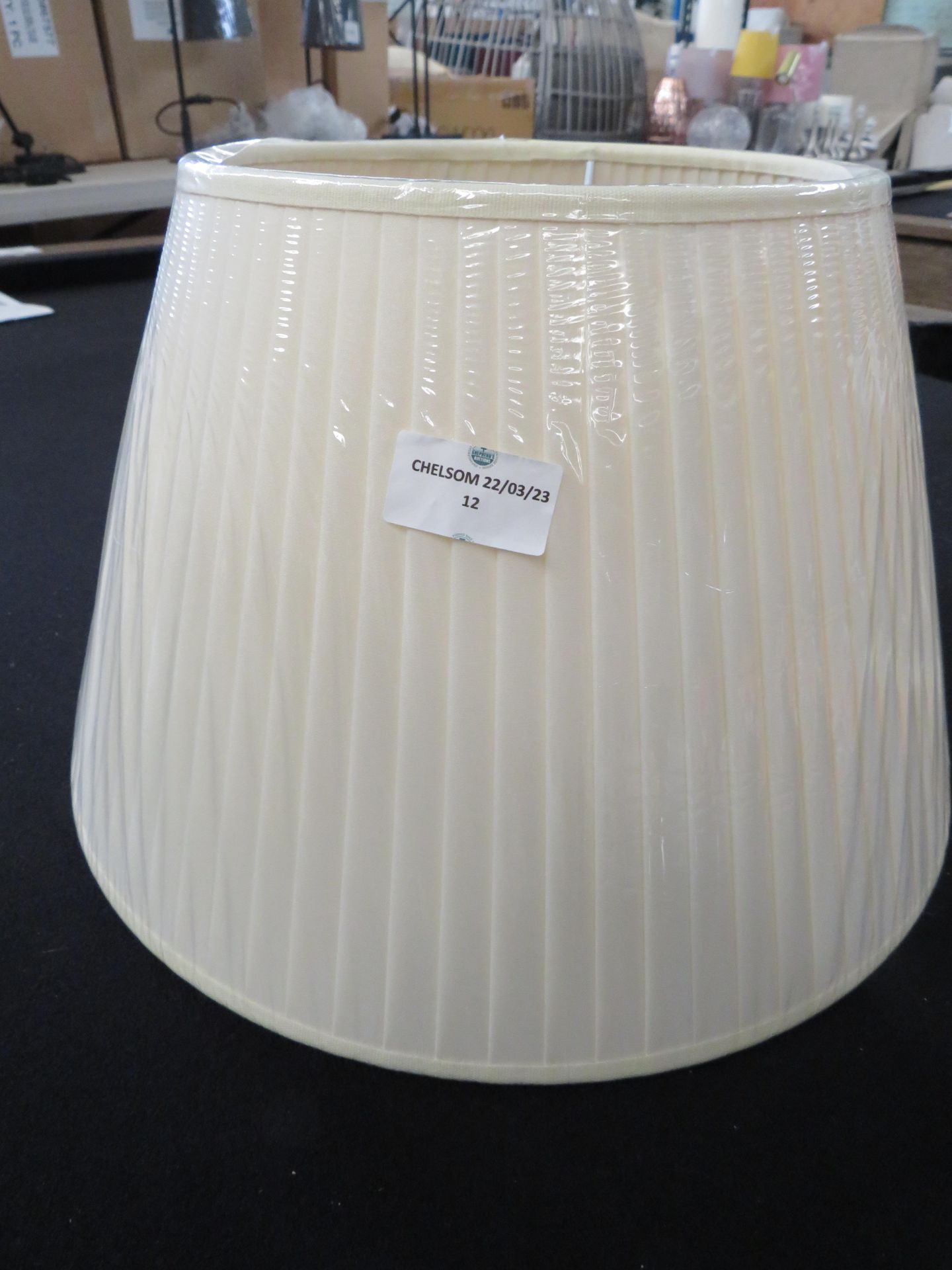 Chelsom Cream Silk 23cm Lamp Shade new see image