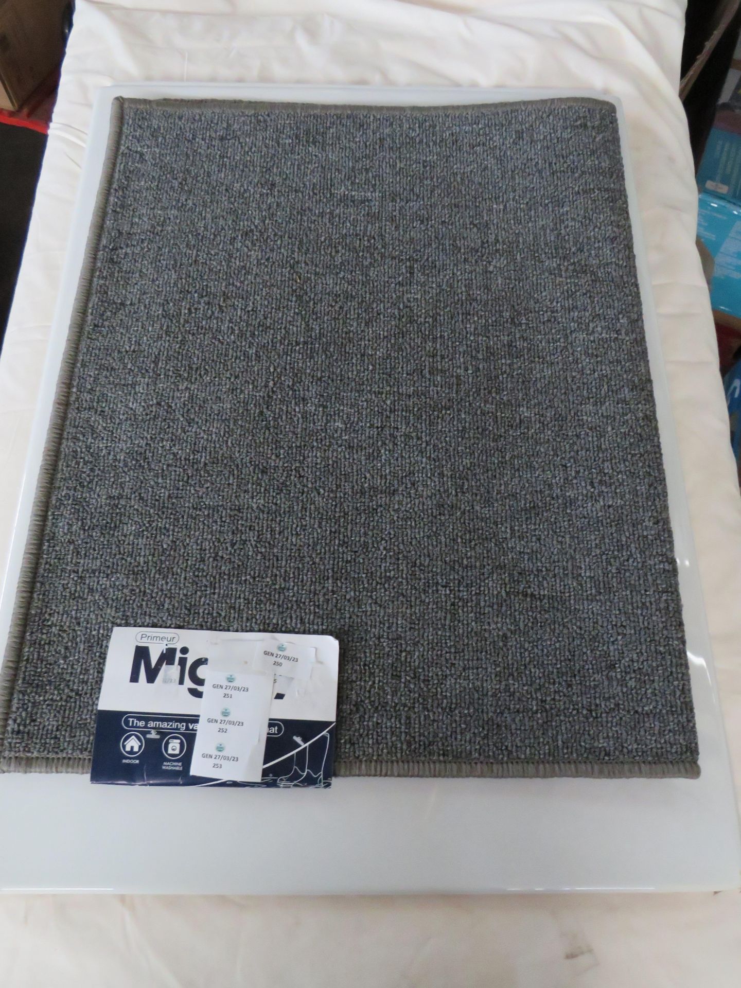 4x Primeur - Mighty Mat Grey - 57x90cm - New & Packaged.