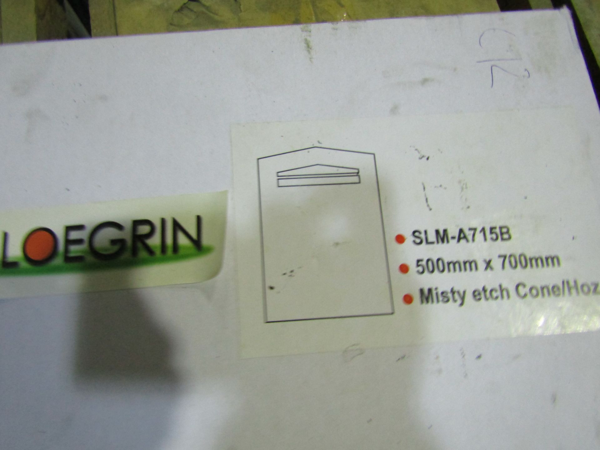 Solegrin - Misty Etch Cone Horizonal - ( 500x700mm ) - New & Boxed.