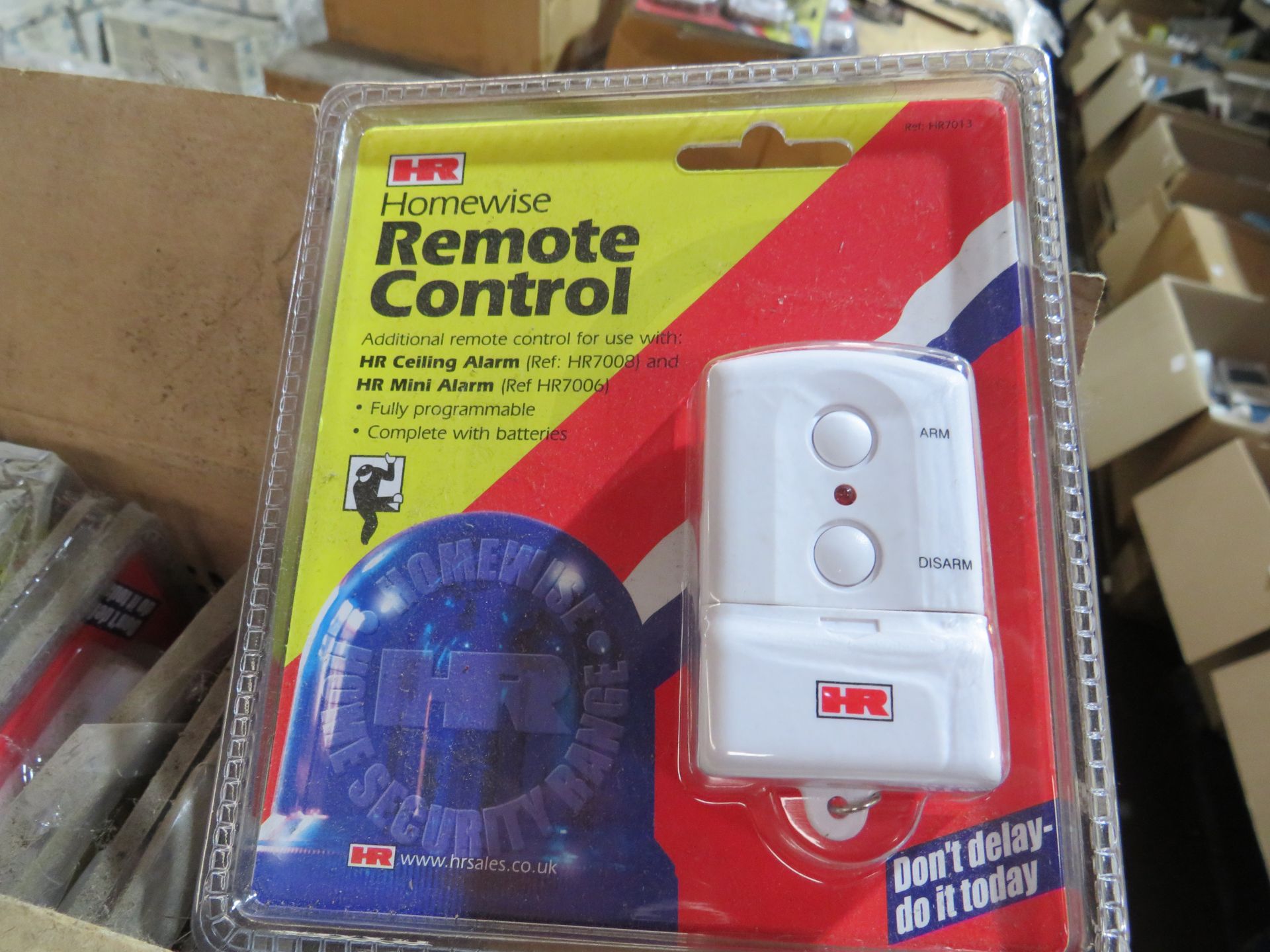 Box of 25x HR Homewise remote control fob, new and boxed