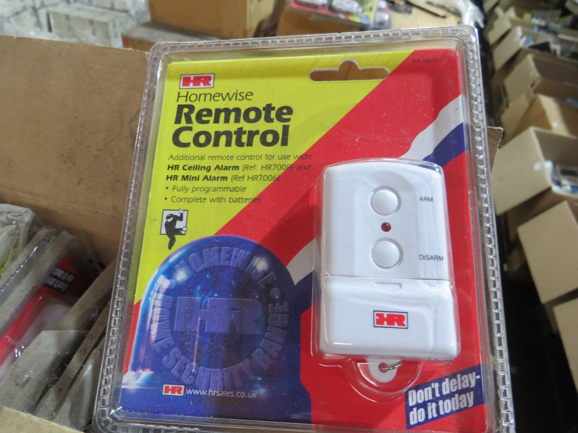 Box of 25x HR Homewise remote control fob, new and boxed